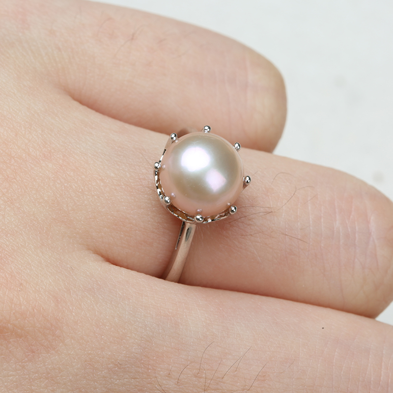 Crown Shaped 925 Silver Ring for Women with Natural Pearl
